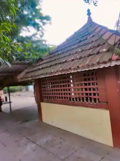 Arulmigu Viigneswarrar Temple, Kattampatti, Kattampatti - 642202 அருள்மிகு விக்னேஸ்வரர் திருக்கோயில், காட்டம்பட்டி, காட்டம்பட்டி - 642202, Coimbatore - Ancient Temple Architecture and History Image 4