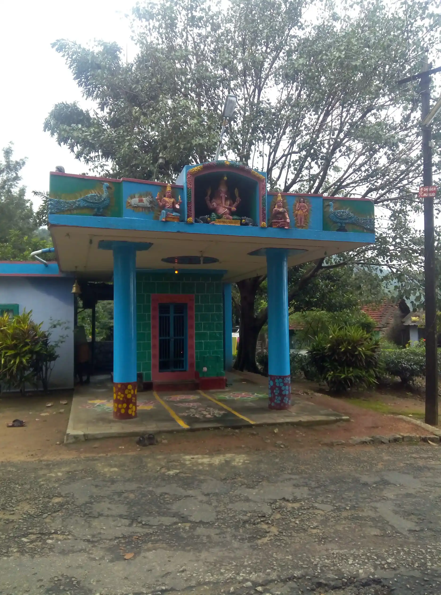 Arulmigu Vijaya Maha Ganapthi Temple, Near Bus Stand, Manjcholai - 627420