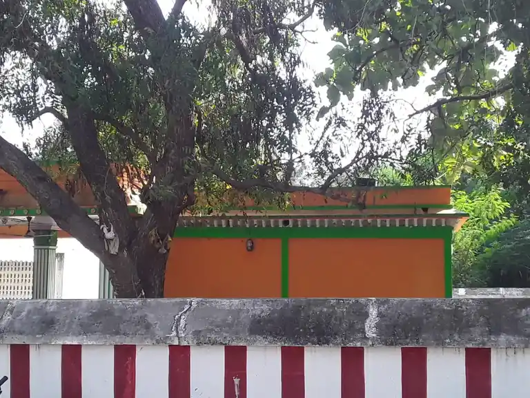 Arulmigu Vijaya Nagarathamman Temple, Koorampadi - 632521 அருள்மிகு விஜயநகரத்தமமன் திருக்கோயில், கூராம்பாடி - 632521, Ranipet - Ancient Temple Architecture and History Image 5