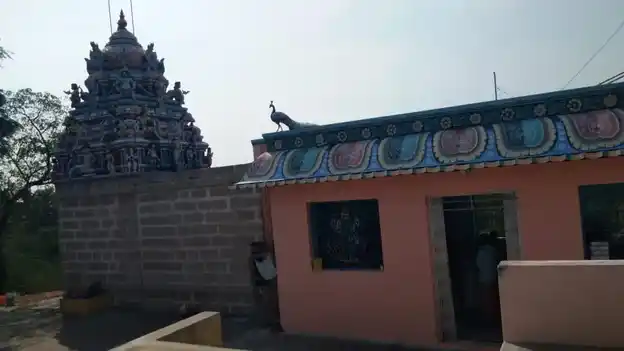 Arulmigu Vijayagiri Vadapalaniandaver Temple, Karatur, Pillikalpalayam - 637213 அருள்மிகு விஜயகிரி வடபழனியாண்டவர் திருக்கோயில், கரட்டூர், பிலிக்கல்பாளையம் - 637213, Namakkal - Ancient Temple Architecture and History Image 7