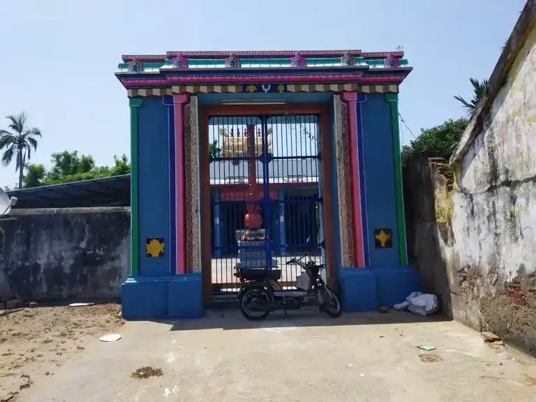 Arulmigu Vijayakothandaramar Temple, Mahendrapalli, Mahendrapalli - 609101 அருள்மிகு விஜயகோதண்டராமர் திருக்கோயில், Mahendrapalli, Sirkazhi - 609101, Mayiladuthurai - Ancient Temple Architecture and History Image 4
