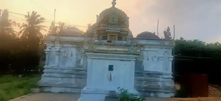 Arulmigu Vijayapattaberamam Temple, Seralmelkudi - 614903