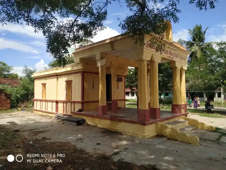 Arulmigu Vijayaragavasamy Temple, Near Railway Station, Manavoor - 631209