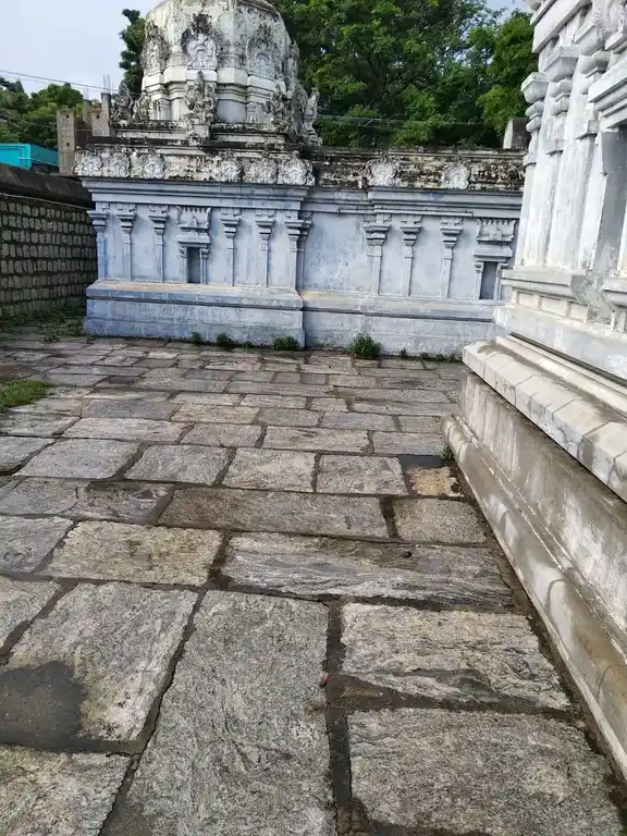 Arulmigu Vijayaragavaswamy Temple, Puthuvoyal - 601206 அருள்மிகு விஜயராகவசுவாமி திருக்கோயில், புதுவாயல் - 601206, Tiruvallur - Ancient Temple Architecture and History Image 5