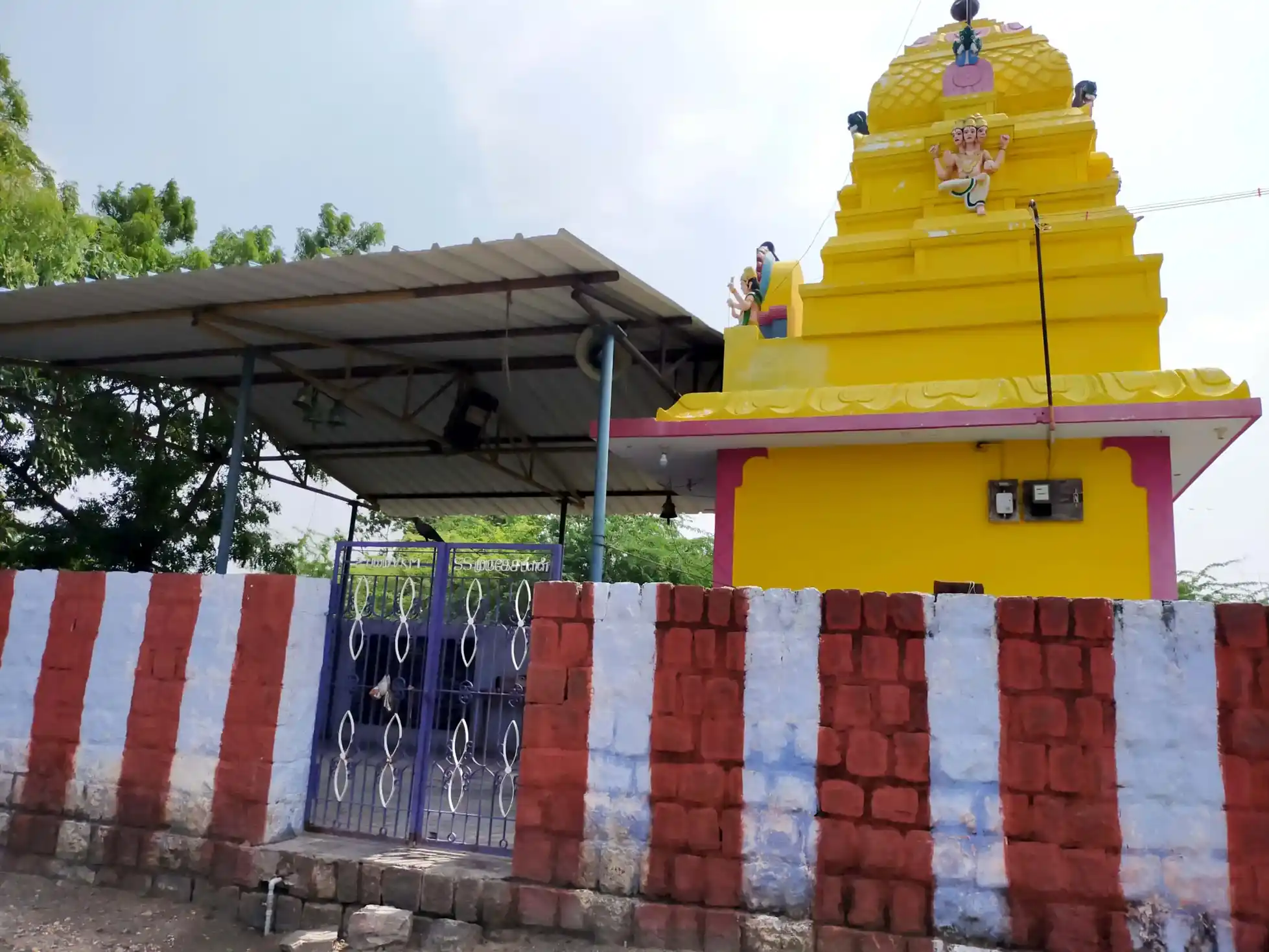 Arulmigu Vijayaramasamy Temple, M.Kodangippatti - 628907 அருள்மிகு விஜயராமசாமி திருக்கோயில், M.Kodangippatti - 628907, Thoothukudi - Ancient Temple Architecture and History Image 3