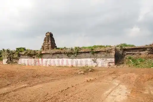 Arulmigu Vijayavaradaraja Perumal Temple, Baburayanpettai - 603201 அருள்மிகு விஜய வரதராஜப் பெருமாள் திருக்கோயில், பாபுராயன்பேட்டை - 603201, Chengalpattu - Ancient Temple Architecture and History Image 2
