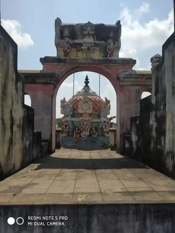 Arulmigu Vijiyamandam Thiyagarajar Temple, M.Chavadi, Thanjavur - 613001 அருள்மிகு விஜயமண்டபம் தியாகராஜர் திருக்கோயில், M.Chavadi, Thanjavur - 613001, Thanjavur - Ancient Temple Architecture and History Image 4