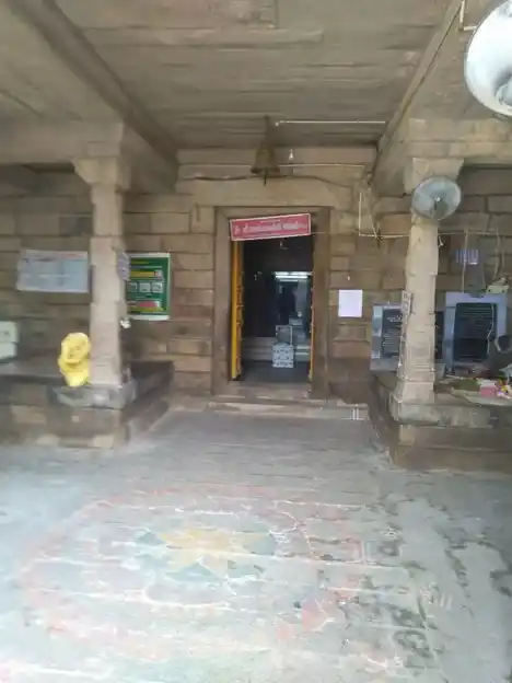 Arulmigu Vikarmapandeeswarar Temple, Veeravanallur - 627426 அருள்மிகு விக்கிரமபாண்டீஸ்வரர் திருக்கோயில், Veeravanallur - 627426, Tirunelveli - Ancient Temple Architecture and History Image 5