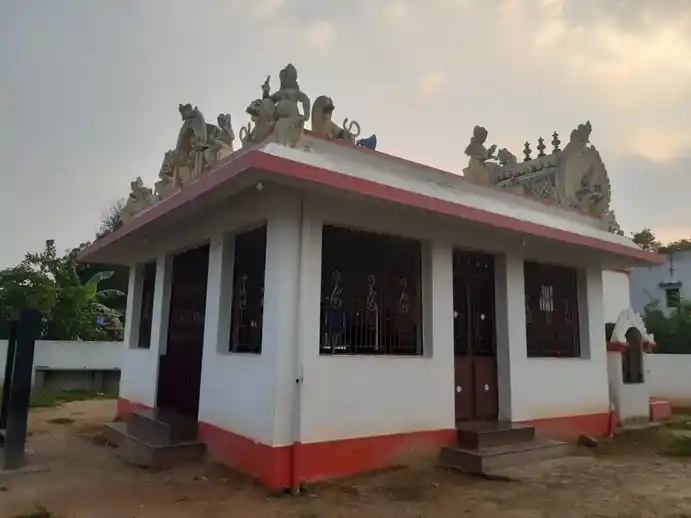 Arulmigu Vilaiyattu Mariamman Temple, Oricheri - 638315 அருள்மிகு விளையாட்டு மாரியம்மன் திருக்கோயில், Oricheri - 638315, Erode - Ancient Temple Architecture and History Image 3