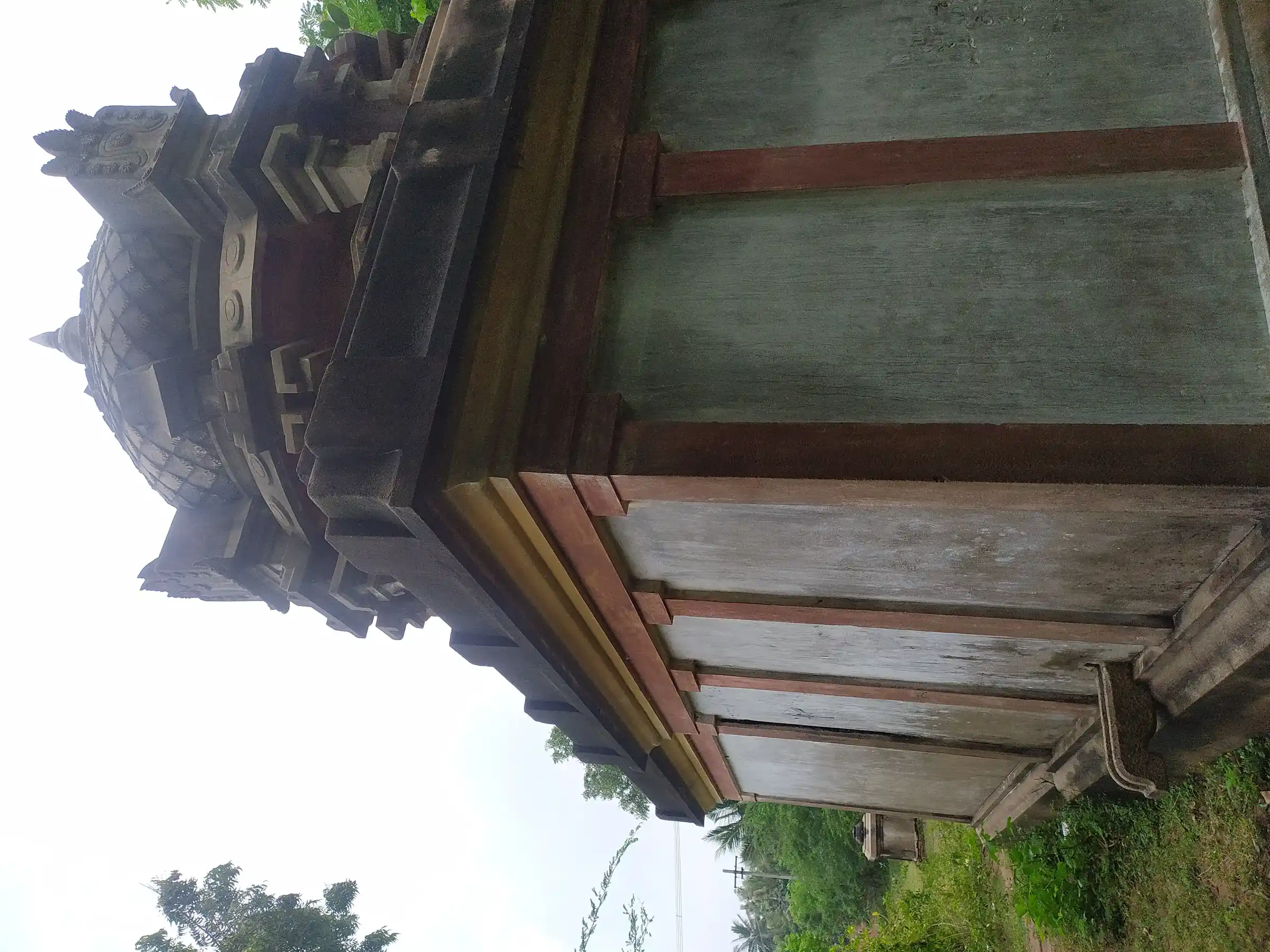 Arulmigu Vilimundeswarar Temple, Elavankargudi - 610104 அருள்மிகு விழிமுண்டீஸ்வரர் மற்றும் அய்யனார் திருக்கோயில், Elavankargudi - 610104, Thiruvarur - Ancient Temple Architecture and History Image 9