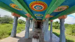 Arulmigu Villayuthamudaiya Ayyanar Temple, Naduvur - 614904