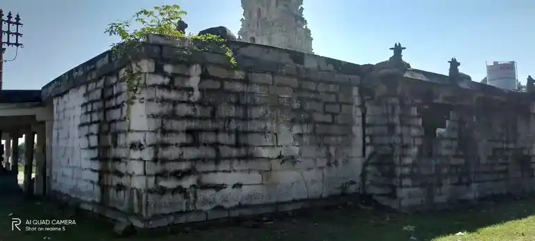 Arulmigu Villvaneswarar Temple, Mani Muthu Aaru, Nallur - 606302 அருள்மிகு வில்வவனேஸ்வரர் திருக்கோயில், மணிமுத்தாறு, நல்லூர் - 606302, Cuddalore - Ancient Temple Architecture and History Image 2