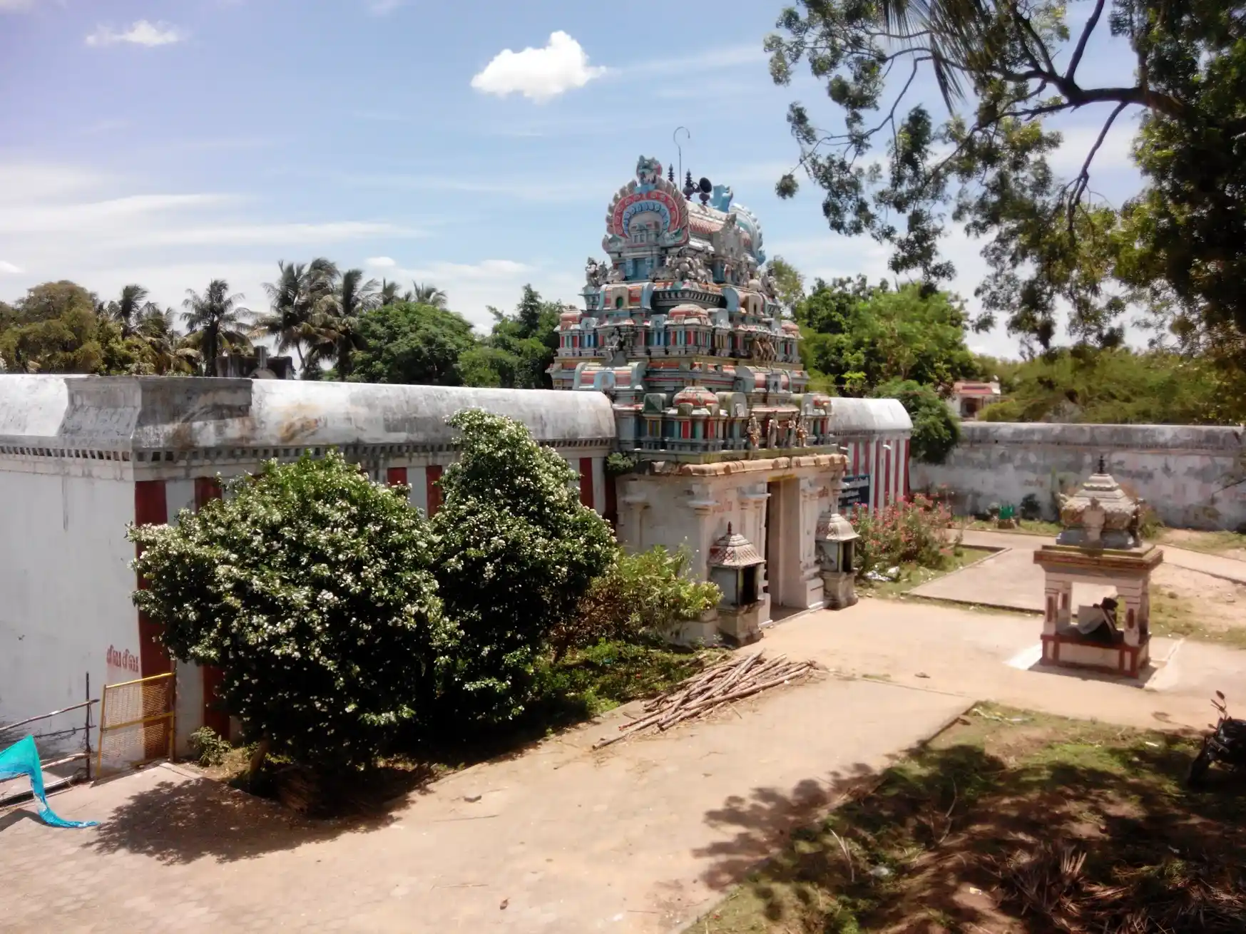 Arulmigu Villvavaneshwarar Temple, Thiruvaikavur - 612301
