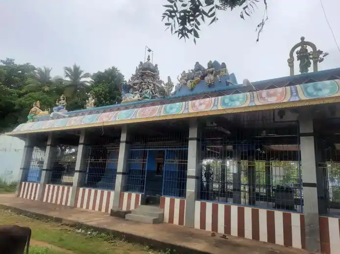 Arulmigu Vilvanamariayamman Temple, Kandirayanpettai - 614018 அருள்மிகு வில்லவனமாரியம்மன் திருக்கோயில், Kandirayanpettai, Kandirayanpettai - 614018, Thiruvarur - Ancient Temple Architecture and History Image 4