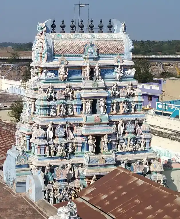 Arulmigu Vilwanatheeswarar Temple, Thiruvalam - 632515