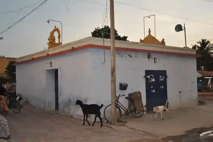 Arulmigu Vinaayakar Temple, Chinadharapuram - 639202 அருள்மிகு விநாயகர் திருக்கோயில், Chinadharapuram - 639202, Karur - Ancient Temple Architecture and History Image 2