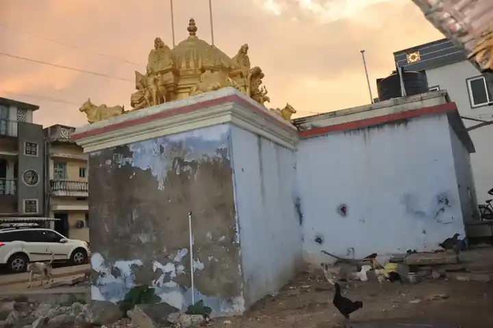 Arulmigu Vinaayakar Temple, Chinadharapuram - 639202 அருள்மிகு விநாயகர் திருக்கோயில், Chinadharapuram - 639202, Karur - Ancient Temple Architecture and History Image 4