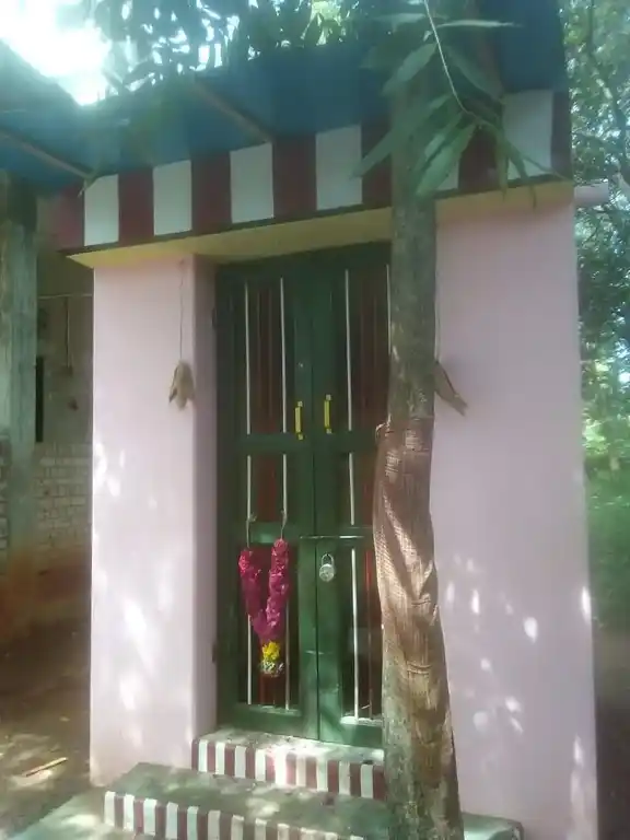 Arulmigu Vinai Theertha Vinayagar Temple, Lingavadi - 624401 அருள்மிகு வினைதீர்த்த விநாயகர் திருக்கோயில், Lingavadi - 624401, Dindigul - Ancient Temple Architecture and History Image 3