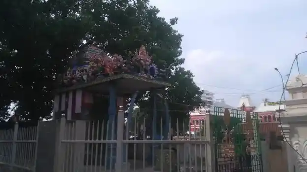 Arulmigu Vinaitheertha Arasadi Vinayagar Temple, H - 600003