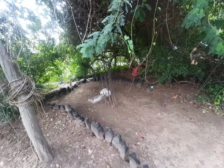 Arulmigu Vinayagar Anaikattu Karuppannaswamy Temple, Appamasamudram - 636108 அருள்மிகு விநாயகர் அணைக்கட்டு கருப்பண்ண சுவாமி திருக்கோயில், Appamasamudram - 636108, Salem - Ancient Temple Architecture and History Image 2