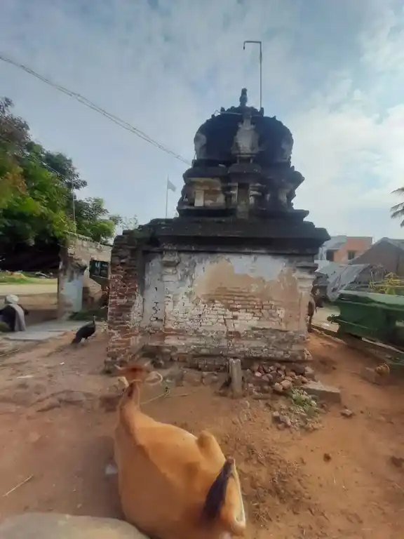 Arulmigu Vinayagar Anaikattu Karuppannaswamy Temple, Appamasamudram - 636108 அருள்மிகு விநாயகர் அணைக்கட்டு கருப்பண்ண சுவாமி திருக்கோயில், Appamasamudram - 636108, Salem - Ancient Temple Architecture and History Image 6
