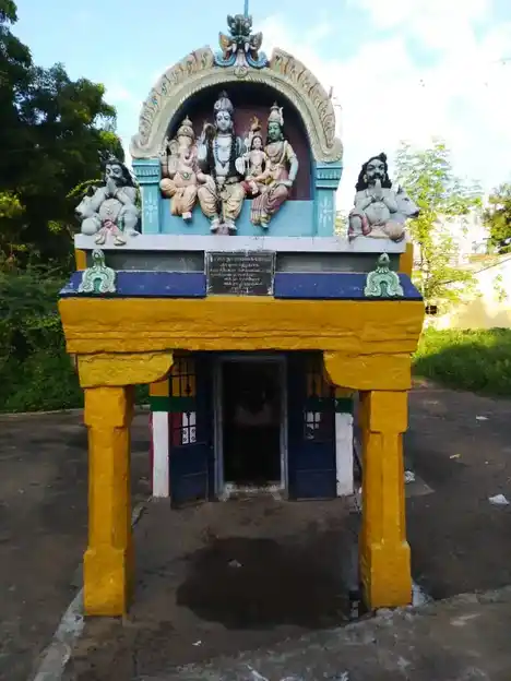 Arulmigu Vinayagar And Amatchiyar Temple, Sallakulam - 625218 அருள்மிகு விநாயகர் மற்றும் அம்மாச்சியார் திருக்கோயில், Sallakulam - 625218, Madurai - Ancient Temple Architecture and History Image 2