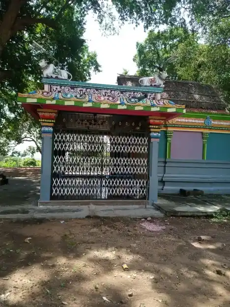 Arulmigu Vinayagar And Gopalakrishnaswamy Temple, G.Thummalappatti - 624308 அருள்மிகு விநாயகர் மற்றும் கோபாலகிருணணச்சாமி திருக்கோயில், G.Thummalappatti - 624308, Dindigul - Ancient Temple Architecture and History Image 2