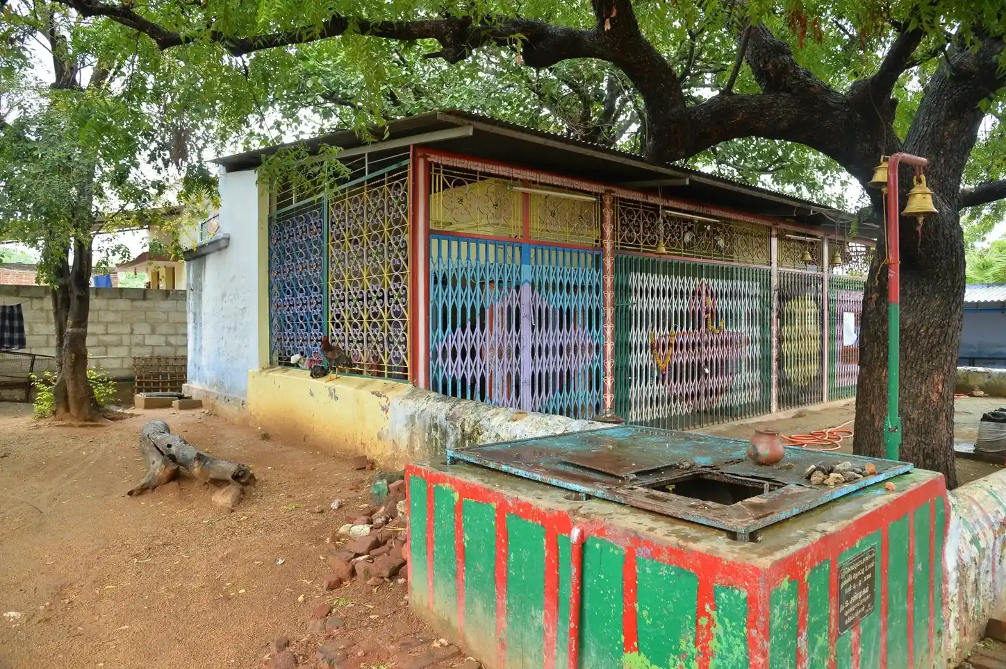 Arulmigu Vinayagar And Kombumadasamy Temple, Venkalapottal - 627201 அருள்மிகு விநாயகர் மற்றும் கொம்புமாடசாமி திருக்கோயில், Venkalapottal - 627201, Tirunelveli - Ancient Temple Architecture and History Image 2