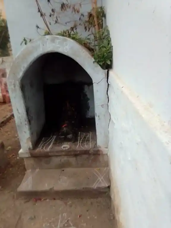 Arulmigu Vinayagar And Mariyamman Temple, Vengai Mandalam - 621006 Arulmigu Vinayagar and Mariyamman Temple, Vengai Mandalam, Vengai Mandalam - 621006, Thiruchirappalli - Ancient Temple Architecture and History Image 8