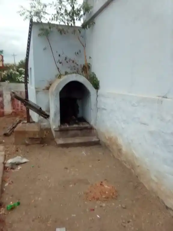 Arulmigu Vinayagar And Mariyamman Temple, Vengai Mandalam - 621006 Arulmigu Vinayagar and Mariyamman Temple, Vengai Mandalam, Vengai Mandalam - 621006, Thiruchirappalli - Ancient Temple Architecture and History Image 9