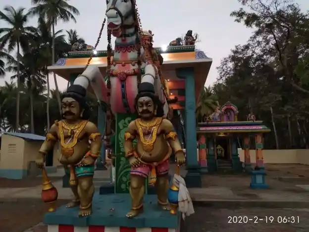 Arulmigu Vinayagar And Oorkavalsamy Temple, Mannadimangalam - 625207 அருள்மிகு விநாயகர் மற்றும் ஊர்காவல்சாமி திருக்கோயில், Mannadimangalam - 625207, Madurai - Ancient Temple Architecture and History Image 5