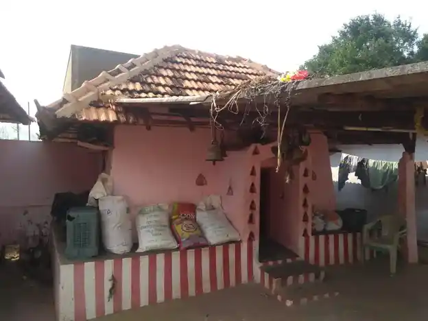 Arulmigu Vinayagar Kamatchiamman Temple, Senthamangalam - 625503