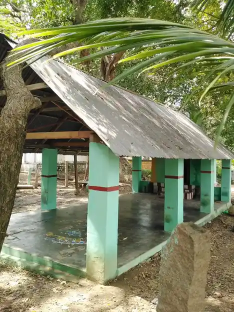 Arulmigu Vinayagar Kannimar Ammatchiyar And Thaneer Panthal, Melakkal - 625234 அருள்மிகு விநாயகர்,கன்னிமார்,அம்மாச்சியார் மற்றும் தண்ணீர்பந்தல், Melakkal - 625234, Madurai - Ancient Temple Architecture and History Image 2