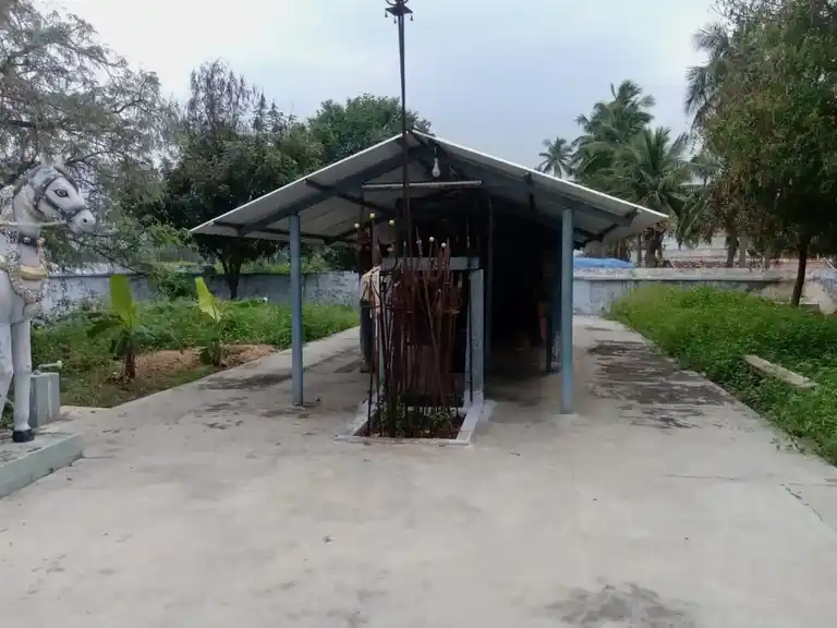 Arulmigu Vinayagar, Karuppanar Temple, Pachudayampalayam - 637406 அருள்மிகு விநாயகர், கருப்பனார் திருக்கோயில், Pachudayampalayam - 637406, Namakkal - Ancient Temple Architecture and History Image 6