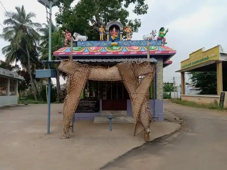Arulmigu Vinayagar, Karuppanar Temple, Pachudayampalayam - 637406 அருள்மிகு விநாயகர், கருப்பனார் திருக்கோயில், Pachudayampalayam - 637406, Namakkal - Ancient Temple Architecture and History Image 9
