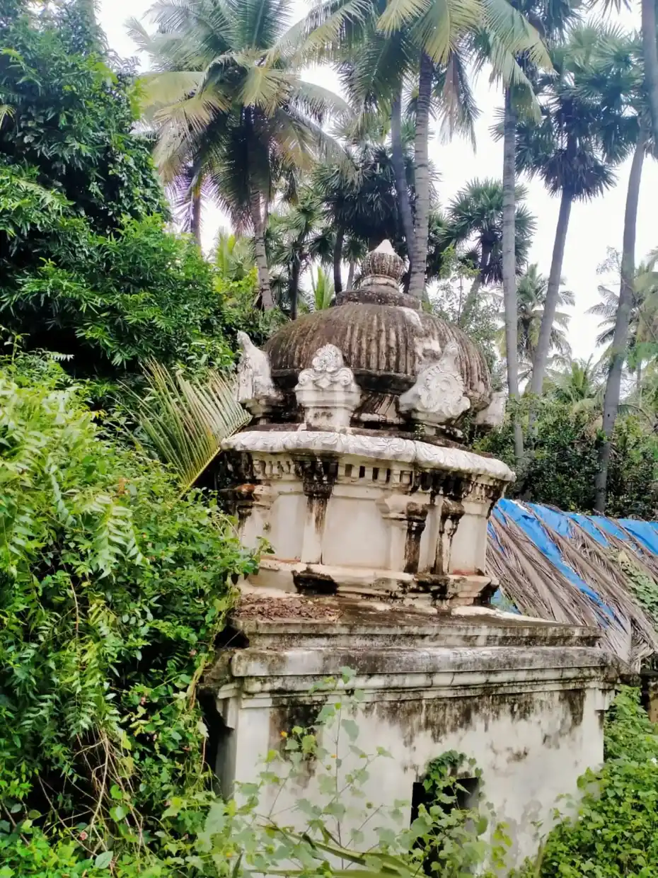 Arulmigu Vinayagar Lakshmi Perumal Temple, Thondanthulasi - 632202 அருள்மிகு விநாயகர் லட்சுமி பெருமாள் திருக்கோயில், தொண்டான்துளசி - 632202, Vellore - Ancient Temple Architecture and History Image 3