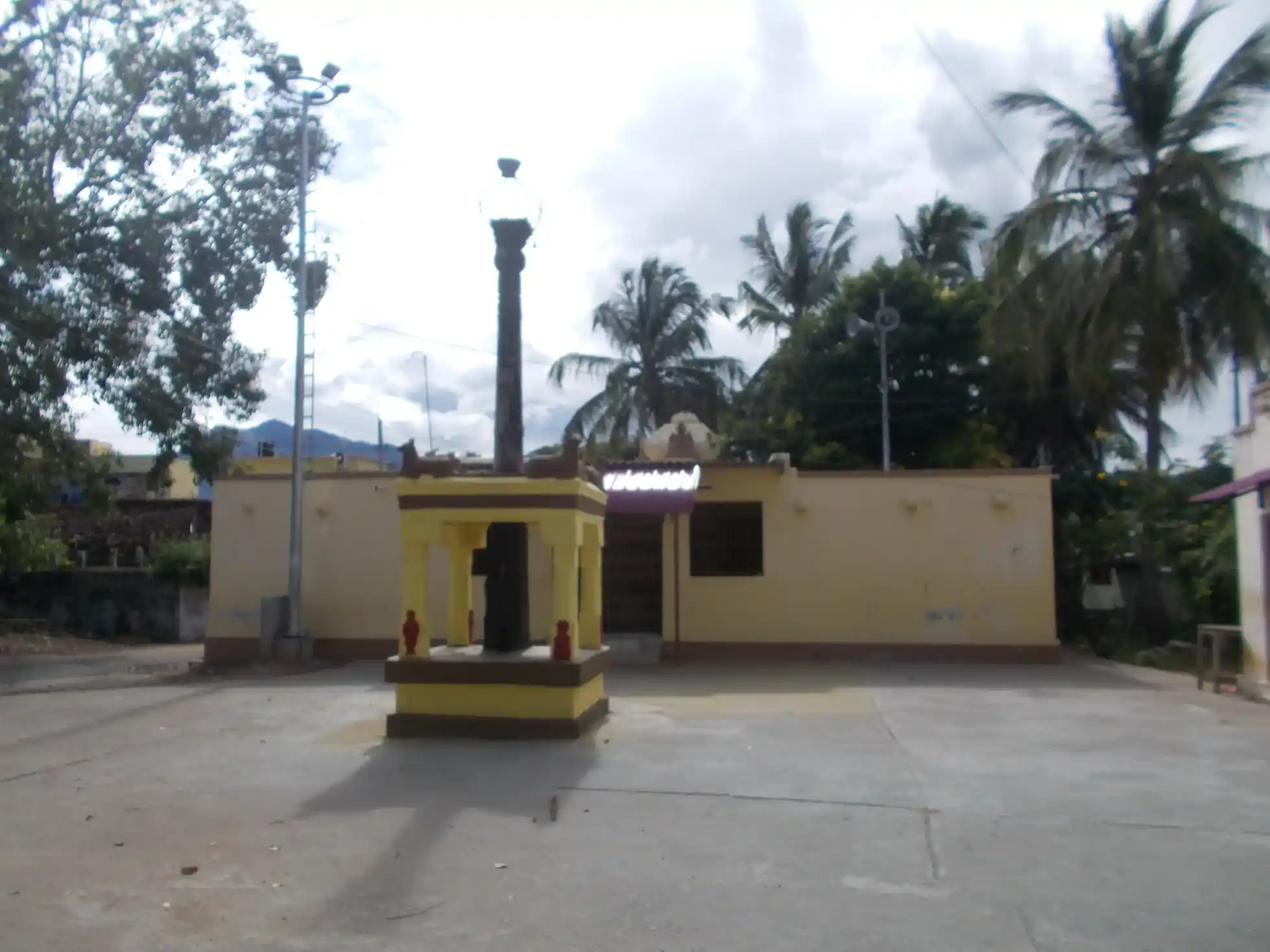 Arulmigu Vinayagar,Mahaliamman Temple, Kuppuchipalayam - 641018 அருள்மிகு விநாயகர் மாகாளியம்மன் திருக்கோயில், Kuppuchipalayam - 641018, Coimbatore - Ancient Temple Architecture and History Image 3