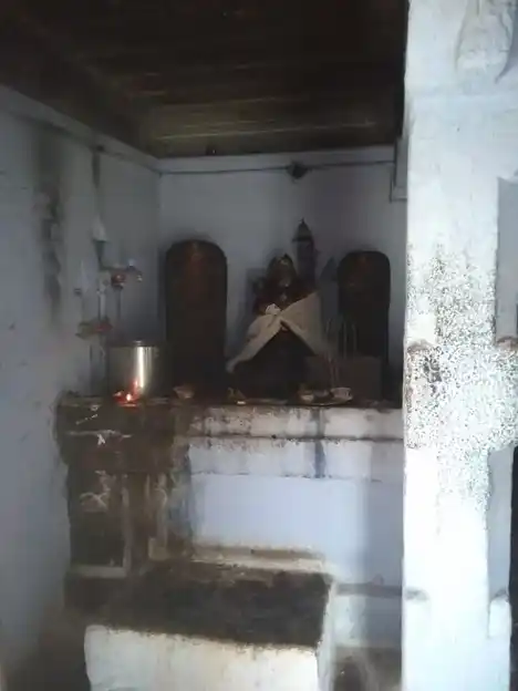 Arulmigu Vinayagar Manipureeswarar Temple, Maniyanur - 637201