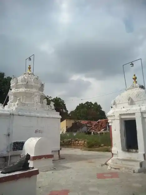 Arulmigu Vinayagar Manipureeswarar Temple, Maniyanur - 637201 அருள்மிகு விநாயகர் , மணிபுரிஸ்வரர் திருக்கோயில், Maniyanur - 637201, Namakkal - Ancient Temple Architecture and History Image 5