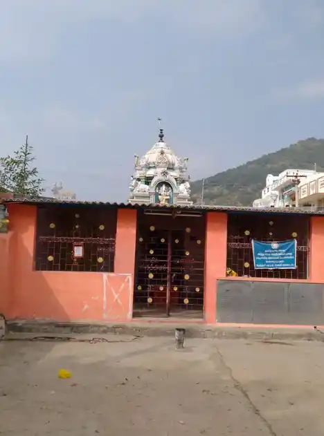 Arulmigu Vinayagar Mariamman Karuppanar Temple, Chokkanathapuram - 636108 அருள்மிகு விநாயகர், மாரியம்மன், கருப்பனார் திருக்கோயில், Chokkanathapuram - 636108, Salem - Ancient Temple Architecture and History Image 3