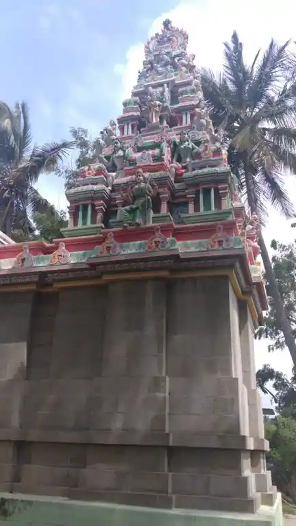 Arulmigu Vinayagar Mariamman Mahaliamman Temple, Ravathur, Irugur - 641103