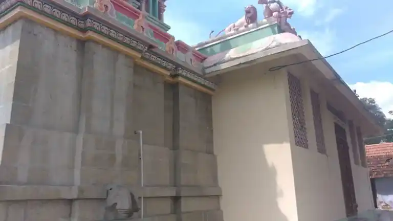 Arulmigu Vinayagar Mariamman Mahaliamman Temple, Ravathur, Irugur - 641103 அருள்மிகு விநாயகர், மாரியம்மன், மாகாளியம்மன் திருக்கோயில், இருகூர் - 641103, Coimbatore - Ancient Temple Architecture and History Image 2