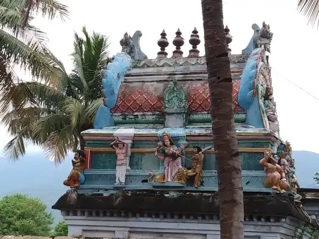 Arulmigu Vinayagar Mariamman Pidadiamman Temple, Sevanthipatti - 621215 அருள்மிகு விநாயகர் மாரியம்மன் பிடாரியம்மன் திருக்கோயில், Sevanthipatti - 621215, Namakkal - Ancient Temple Architecture and History Image 6