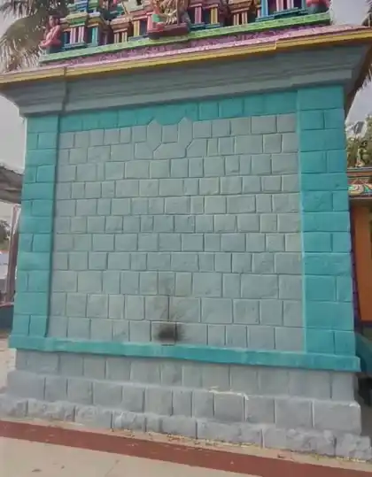 Arulmigu Vinayagar Mariamman Temple, Chinnavalavadi - 642132 அருள்மிகு விநாயகர் மாரியம்மன் திருக்கோயில், Chinnavalavadi - 642132, Tiruppur - Ancient Temple Architecture and History Image 4