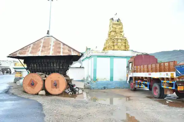 Arulmigu Vinayagar, Mariamman Temple, Eswaramoorthipalayam - 636202 அருள்மிகு விநாயகர் மாரியம்மன் திருக்கோயில், Eswaramoorthipalayam - 636202, Namakkal - Ancient Temple Architecture and History Image 3