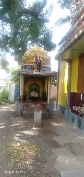 Arulmigu Vinayagar Mariamman Throwpathiamman Temple, Kandhampatty - 636307 அருள்மிகு விநாயகர்,மாரியம்மன், திரௌபதியம்மன் திருக்கோயில், Kandhampatty - 636307, Salem - Ancient Temple Architecture and History Image 3