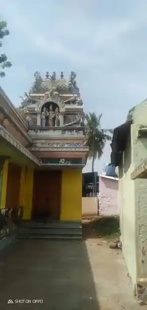 Arulmigu Vinayagar Mariamman Throwpathiamman Temple, Kandhampatty - 636307 அருள்மிகு விநாயகர்,மாரியம்மன், திரௌபதியம்மன் திருக்கோயில், Kandhampatty - 636307, Salem - Ancient Temple Architecture and History Image 4