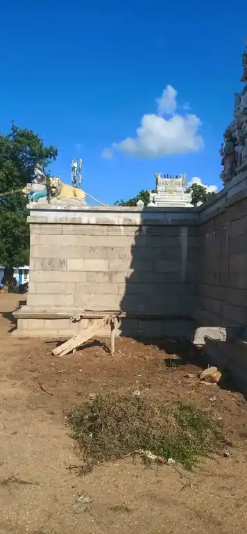 Arulmigu Vinayagar, Mariyamman, Ilangaliyamman, Karuppannaswamy Temple, Elurpatti - 621215 அருள்மிகு மாரியம்மன் திருக்கோயில், ஏலூர்பட்டி - 621215, Thiruchirappalli - Ancient Temple Architecture and History Image 3