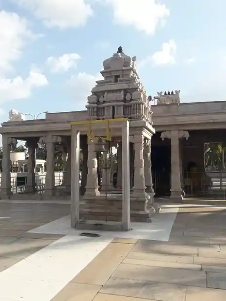 Arulmigu Vinayagar,Mariyamman Sellandiamman Temple, Karumapuram - 637211 அருள்மிகு விநாயகர், மாரியம்மன், செல்லாண்டியம்மன் வகையறா திருக்கோயில், Karumapuram - 637211, Namakkal - Ancient Temple Architecture and History Image 2