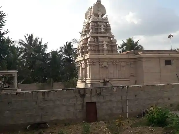 Arulmigu Vinayagar,Mariyamman Sellandiamman Temple, Karumapuram - 637211 அருள்மிகு விநாயகர், மாரியம்மன், செல்லாண்டியம்மன் வகையறா திருக்கோயில், Karumapuram - 637211, Namakkal - Ancient Temple Architecture and History Image 4
